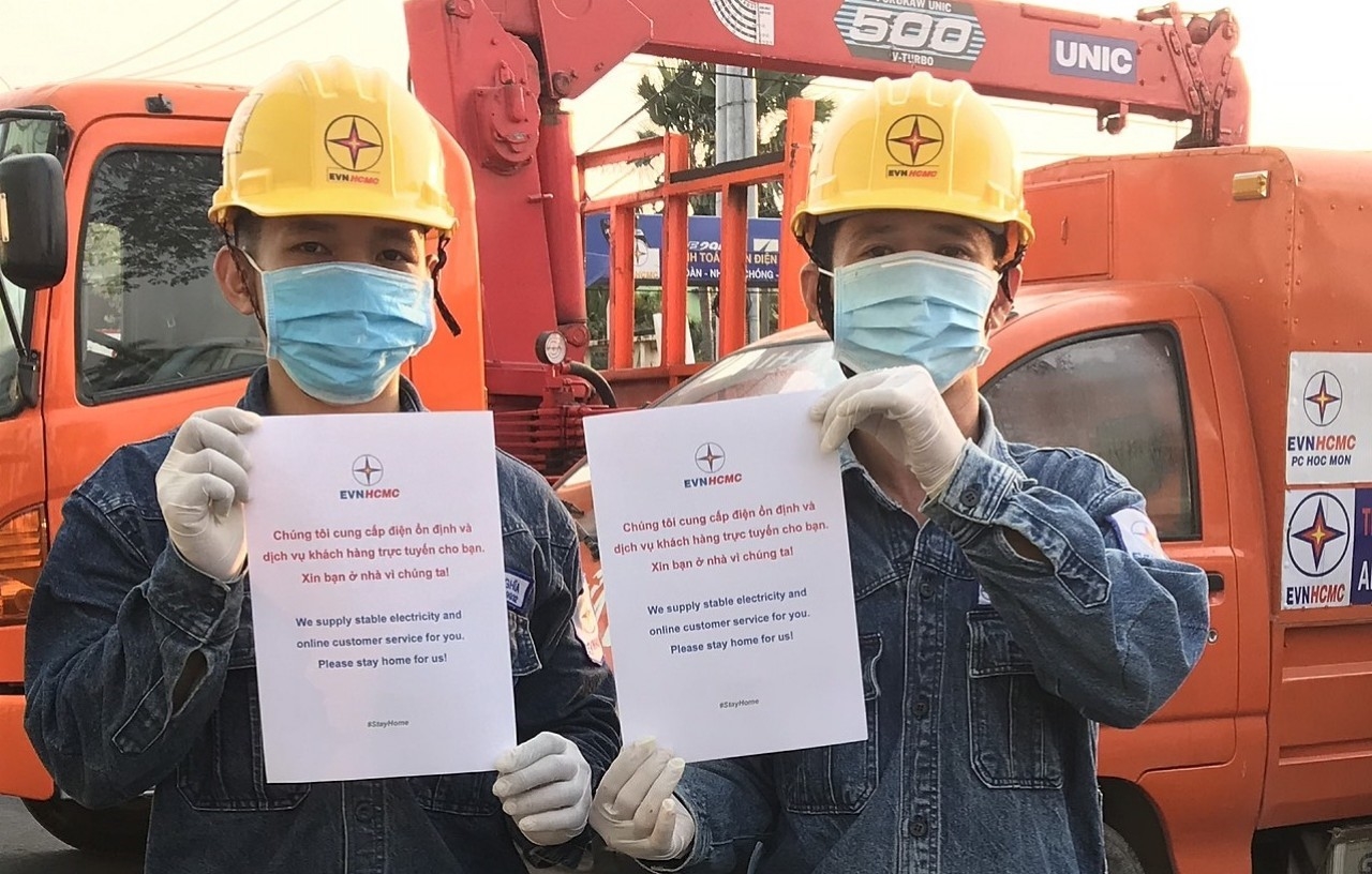 Các tỉnh, thành cả nước đẩy mạnh thực hiện tiết kiệm điện