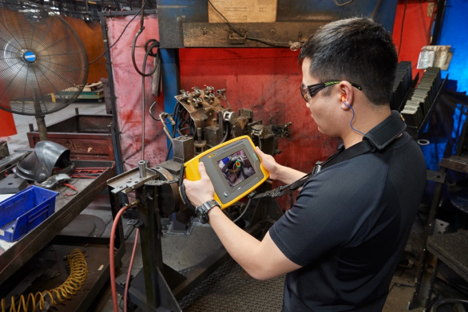 Tiết kiệm năng lượng qua kiểm soát rò rỉ khí máy nén