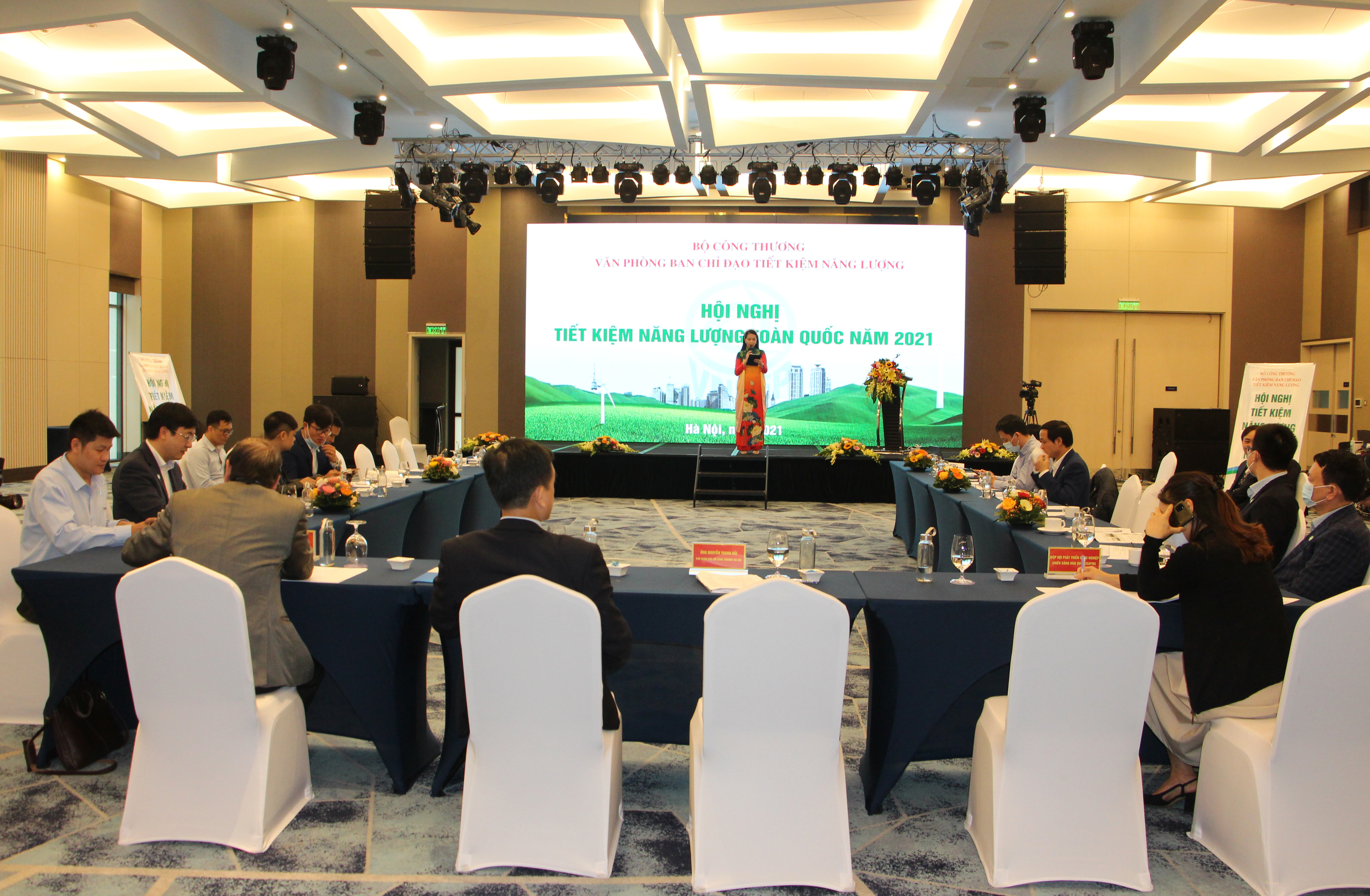 Tăng cường hợp tác, đẩy mạnh hoạt động sử dụng năng lượng tiết kiệm và hiệu quả toàn quốc