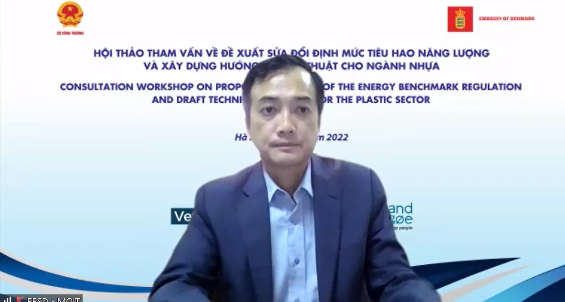 Cần nhiều giải pháp tiết kiệm năng lượng ngành nhựa