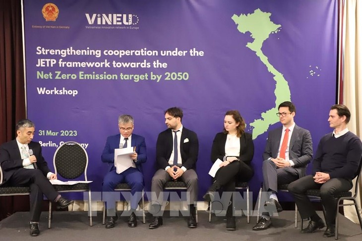 Đức sẵn sàng hỗ trợ Việt Nam chuyển đổi năng lượng