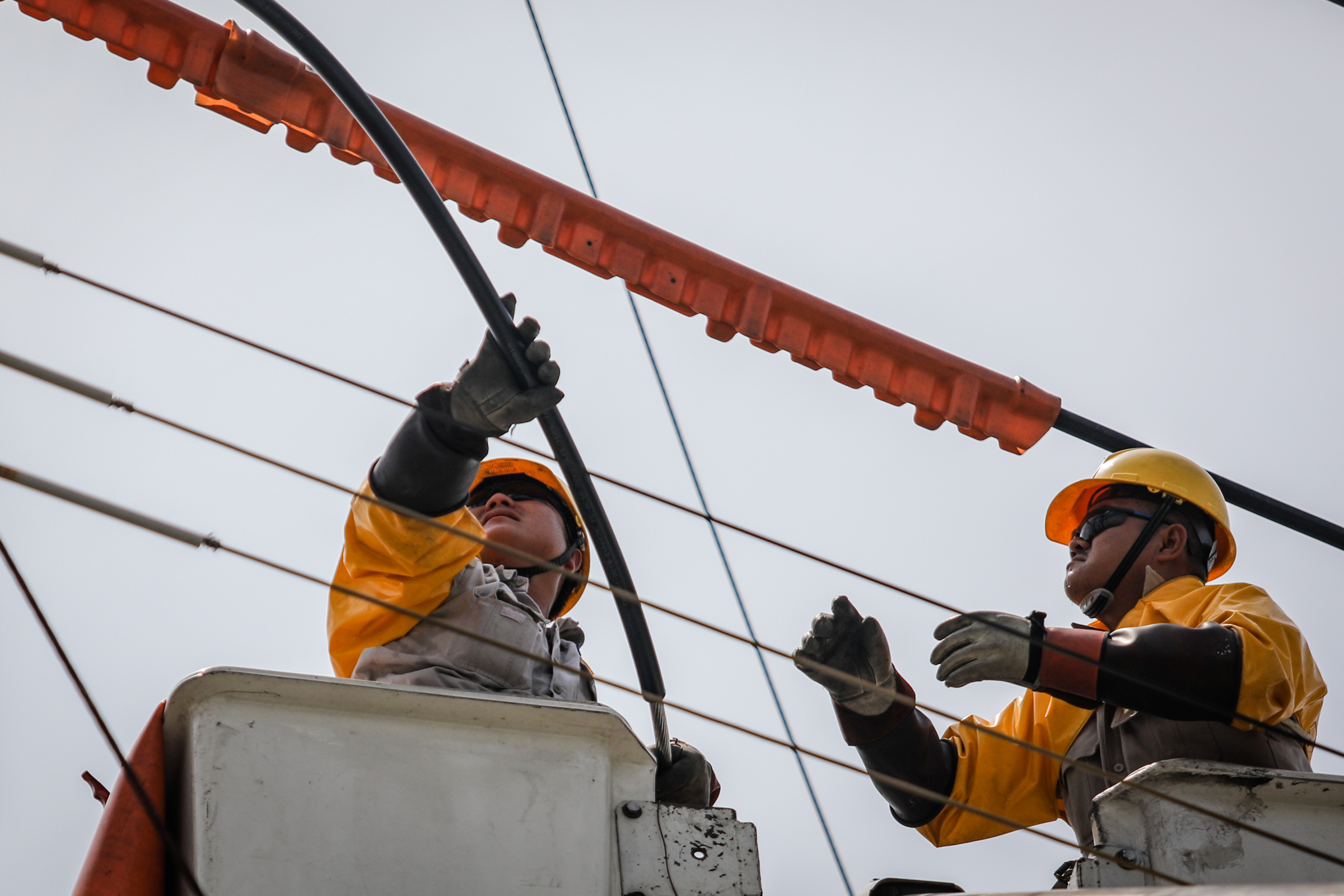 Lo thiếu điện, Bộ Công Thương kêu gọi tiết kiệm